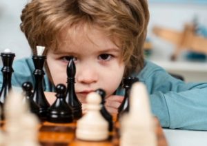 Benefits of Teaching Kids to Play Chess